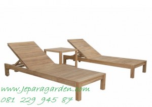 Lounger Chairs